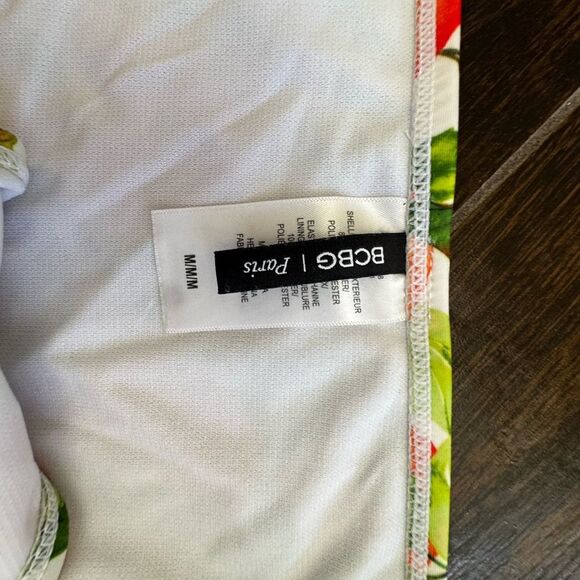 BCBG Paris Peach Print Off-Shoulder Bikini sz M - Picture 4 of 9